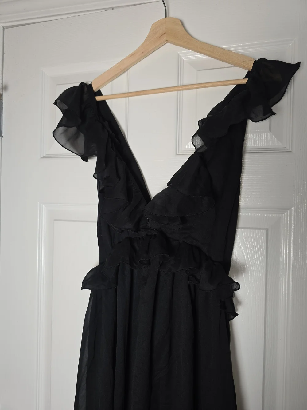 Abercrombie & Fitch Drama Ruffle Maxi Dress - Black Size Medium